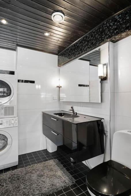 Majestic Penthouse With Sauna & High-Speed Wi-Fi And Parking Rovaniemi Luaran gambar